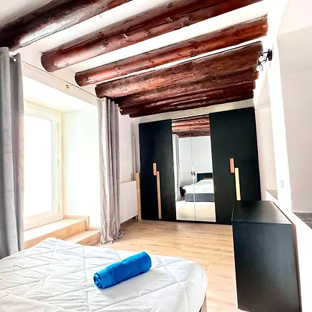 Casa Storica Del 1600 In Centro ברגמו