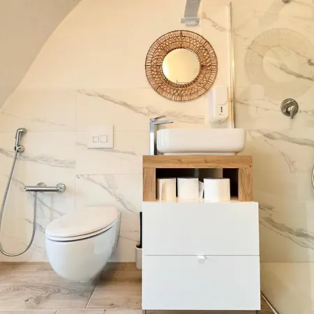 דירה Casa Storica Del 1600 In Centro *