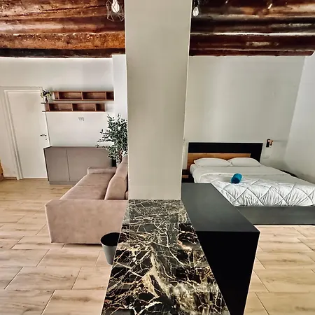 Casa Storica Del 1600 In Centro ברגמו