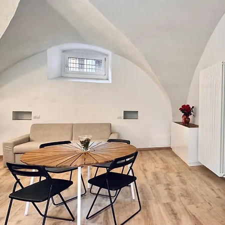 Apartamento Casa Storica Del 1600 In Centro *